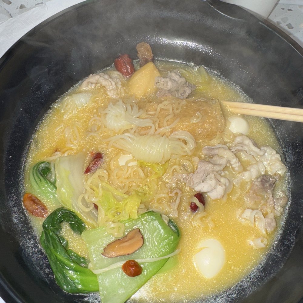 Chicken broth Chicken broth