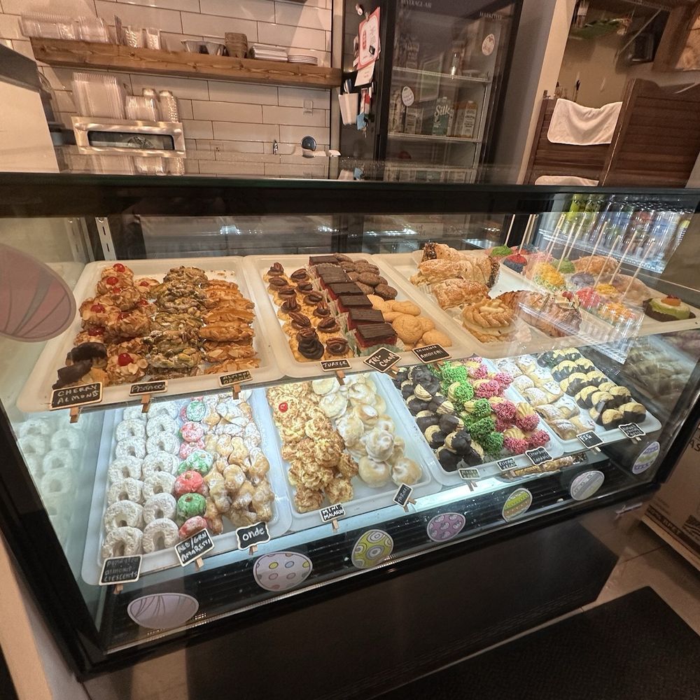 Cafe Dolce - Cafes Near Me - St Louis, Missouri