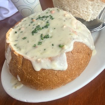 Santa Barbara Shellfish Company - Clam Chowda - Seafood Near Me - Santa Barbara, California Santa Barbara Shellfish Company - Clam Chowda - Seafood Near Me - Santa Barbara, California