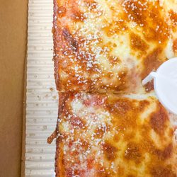 Jet's Pizza - Cheese 4 Corner Pizza.