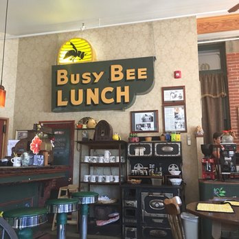 The Busy Bee Cafe - Cafes Near Me - Buffalo, Wyoming