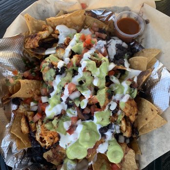 Clutch - Nachos with chicken. THE BEST - Mexican Near Me - Venice, California