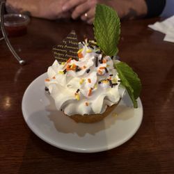 Beach Blvd Steamer - They found out that my husband & I are celebrating our first wedding anniversary and they gave us a cupcake!