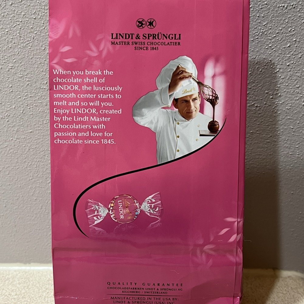 Lindt Factory Outlet - Birthday Cake Truffles - Chocolatiers & Shops Near Me - Kilchberg, ZH