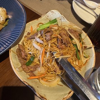 Karma Burlington - Beef chow mein - Asian Fusion Near Me - Burlington, Massachusetts Karma Burlington - Beef chow mein - Asian Fusion Near Me - Burlington, Massachusetts