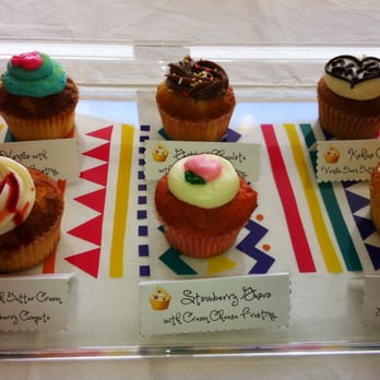 Hokulani Bake Shop - Bakeries Near Me - Honolulu, Hawaii Hokulani Bake Shop - Bakeries Near Me - Honolulu, Hawaii