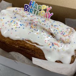 Maria's Mom's - Lemon pound cake