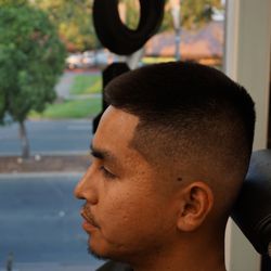 20/20 BarberShop