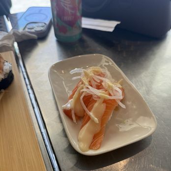 Musashi’s - Salmon & Onions Sushi - Sushi Bars Near Me - Corona, California