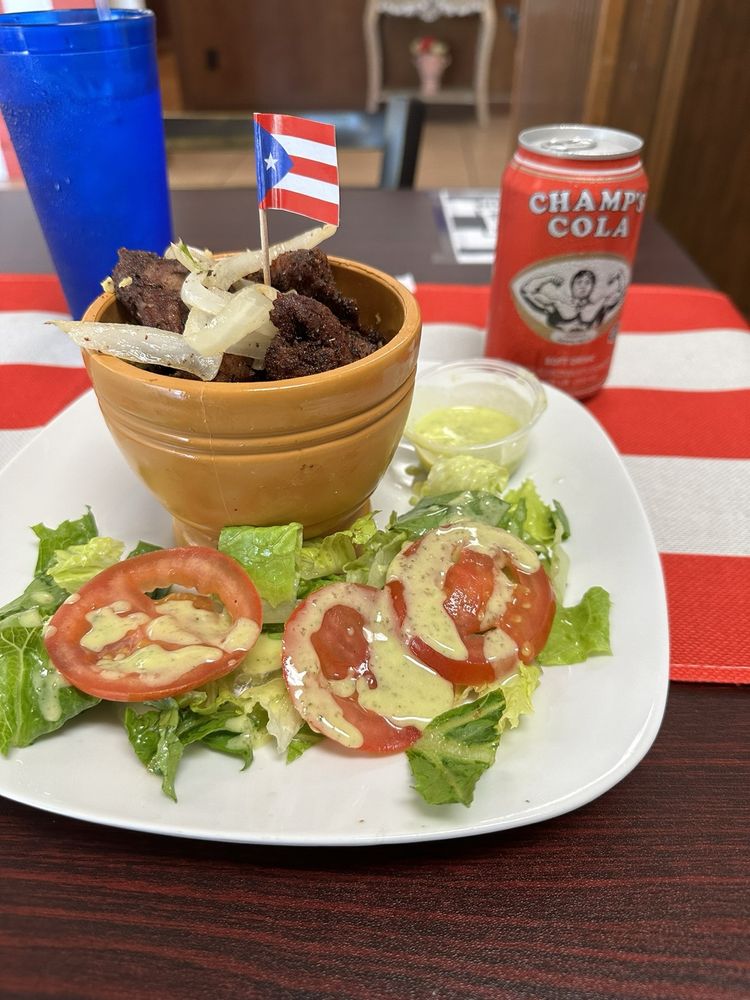 Sazón Boricua Cuisine Logo