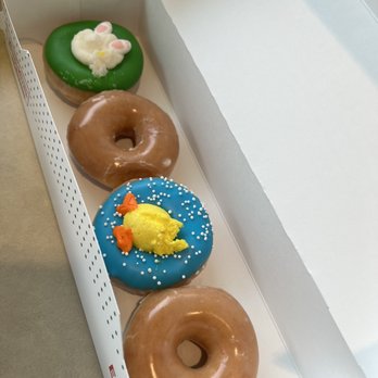 Krispy Kreme - Easter mini donuts - Donuts Near Me - Burbank, California