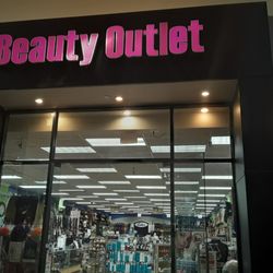 Arundel Beauty Outlet - Front