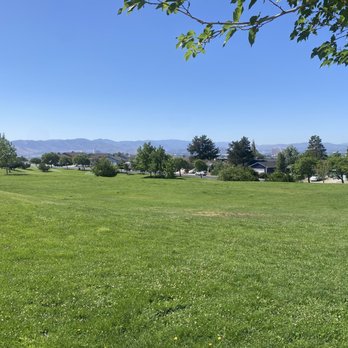 Melody Lane Park - Grassy area. - Parks Near Me - Reno, Nevada Melody Lane Park - Grassy area. - Parks Near Me - Reno, Nevada