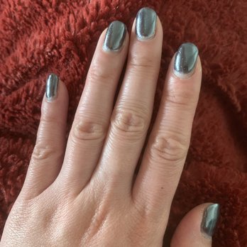 Tip'nToe - Exactly one week later. Nails have grown out a little but the gel polish is still perfect! - Nail Salons Near Me - Monterey, California