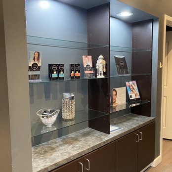Limitless Medspa - Product bar - Medical Spas Near Me - Spring, Texas Limitless Medspa - Product bar - Medical Spas Near Me - Spring, Texas