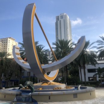 Sundial St. Pete - Shopping Centers Near Me - St. Petersburg, Florida Sundial St. Pete - Shopping Centers Near Me - St. Petersburg, Florida