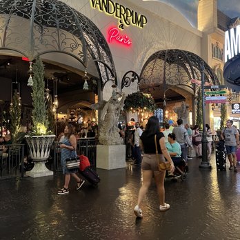 Vanderpump A Paris - French Near Me - Las Vegas, Nevada Vanderpump A Paris - French Near Me - Las Vegas, Nevada