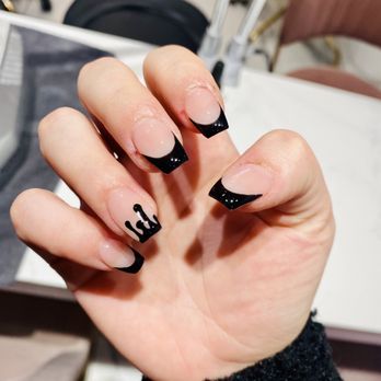 Luxe Nails - Nail Salons Near Me - Nashville, Tennessee
