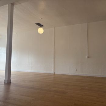 Highland Park Yoga - Yoga Near Me - Los Angeles, California