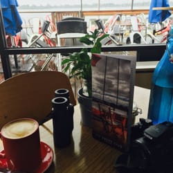 Ballarat Yacht Club Cafe - Great view of lake