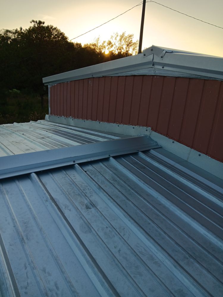 Slide of Bills Metal Roofing