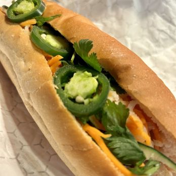 Le Bledo Eatery - Vietnamese Near Me - Springfield, Virginia