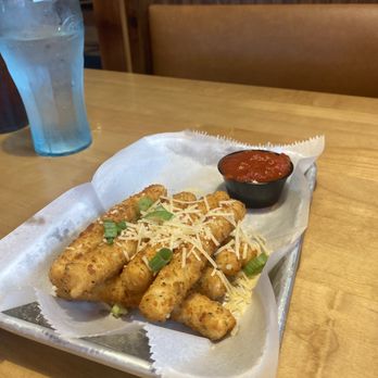 Logan's Roadhouse - Mozzarella Sticks - Barbeque Near Me - Ft. Myers, Florida Logan's Roadhouse - Mozzarella Sticks - Barbeque Near Me - Ft. Myers, Florida