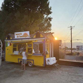 Taqueria Mi Guadalajara - We finally found it:) - Food Trucks Near Me - Bishop, California Taqueria Mi Guadalajara - We finally found it:) - Food Trucks Near Me - Bishop, California
