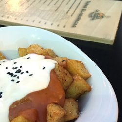 La Sastrería del Mercado - Famosas bravas de la sastrería