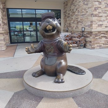 Buc-ees - Beaver in Bronze - Gas Stations Near Me - Auburn, Alabama