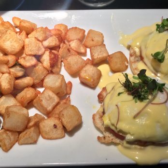 Bartram House Bakery - Classic eggs Benedict - Bakeries Near Me - McMurray, Pennsylvania
