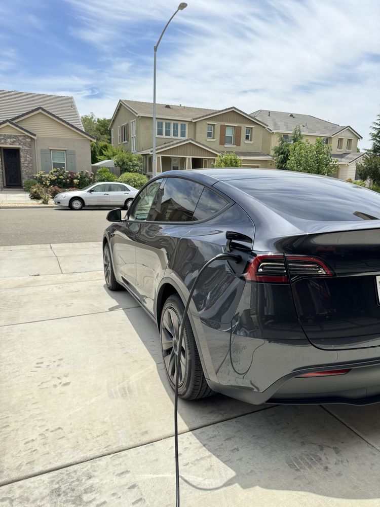 Slide of 3Z Electric