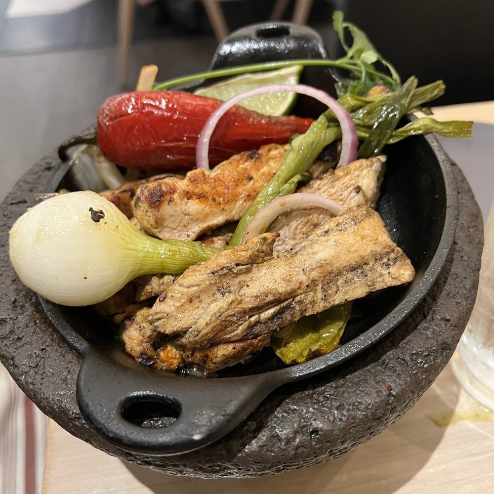Ambriza - Chicken fajita - Mexican Near Me - Katy, Texas
