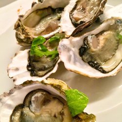 Oyster Bar - Charles Hervé oysters