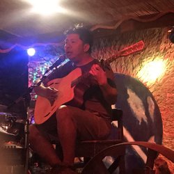 Ayuyang Bar - He's SOOOO good!!!
