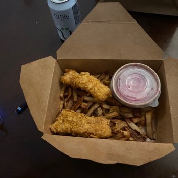 L'Gros Luxe Plateau - Breakfast & Brunch Near Me - Montreal, Quebec