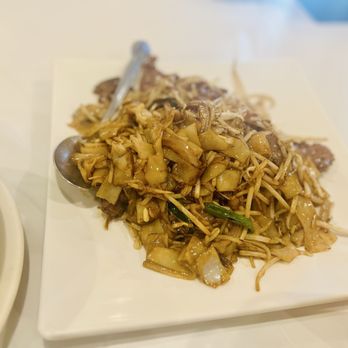 Shanghai Restaurant 富仔記 - Beef Toss Fried Beef with Flat Rice Noodle - Seafood Near Me - Houston, Texas Shanghai Restaurant 富仔記 - Beef Toss Fried Beef with Flat Rice Noodle - Seafood Near Me - Houston, Texas