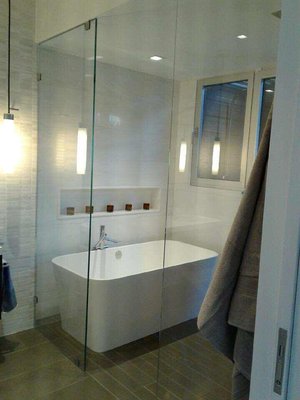 V-Y Glass and Mirror Services by null