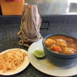 Rauls Nanuet Deli - The Friday soup plus a beer ...as long as it's covered it's allowed