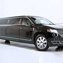 Wedding Stretched Limousine 
www.oreoslimo.com