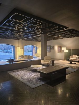 Hotel AKA Alexandria by null