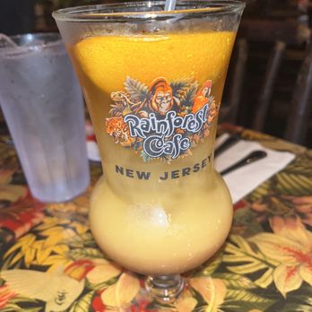 Rainforest Cafe - American Near Me - Edison, New Jersey
