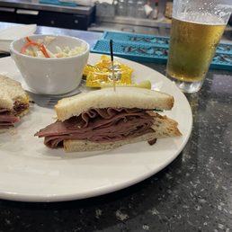 CJ'S NEW YORK STYLE DELICATESSEN & RESTAURANT - Updated July