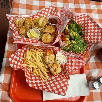 Boathouse Cafe - Dinner - Coffee & Tea Near Me - Tannersville, New York Boathouse Cafe - Dinner - Coffee & Tea Near Me - Tannersville, New York
