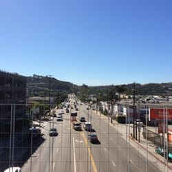 La Cienega/Jefferson Metro Station - Facing south