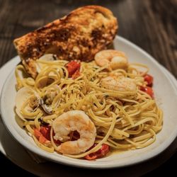 The Par Lounge and Deck - Shrimp & Clam Linguine