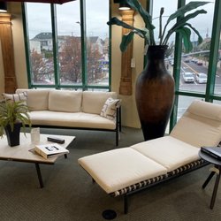 Giorgi Bros. Furniture Showroom - Brown Jordan Oscar Outdoor Furniture Collection