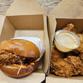 Southside Station - Fried chicken sandwich and Thai fried chicken wings - Sandwiches Near Me - Berkeley, California Southside Station - Fried chicken sandwich and Thai fried chicken wings - Sandwiches Near Me - Berkeley, California