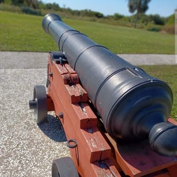 Fort Moultrie - Landmarks & Historical Buildings Near Me - Sullivan's Island, South Carolina