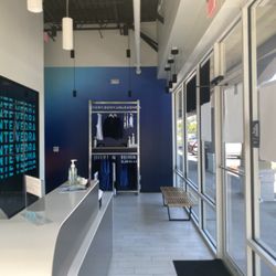 Body20 - Reception and Retail area at Body20 Ponte Vedra Beach